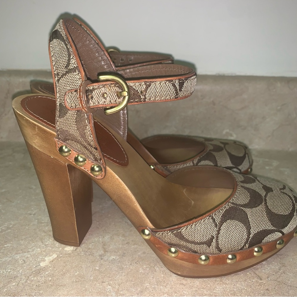 Coach Carleen Sig Women's Brown Patterned Heels - Picture 4 of 15